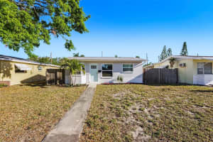 679 71st Ave N, ST PETERSBURG