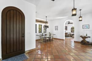 2810 WYOMING AVENUE, TAMPA, FL 33611 Sold 04/21/25