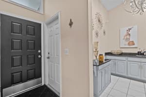 39650 US HIGHWAY 19 N #244, TARPON SPRINGS, FL 34689 Sold 07/25/25