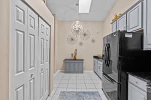 39650 US HIGHWAY 19 N #244, TARPON SPRINGS, FL 34689 Sold 07/25/25