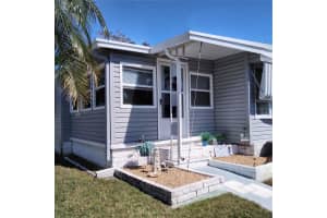 10473 HOLIDAY SHORES DRIVE, LARGO, FL 33773 - MLS#MFRTB8356198
