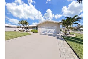 2056 IMPERIAL WAY, CLEARWATER, FL 33764 Sold 04/14/25