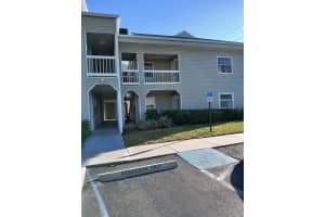 6932 STONES THROW CIRCLE, ST PETERSBURG, FL 33710 Sold 04/18/25