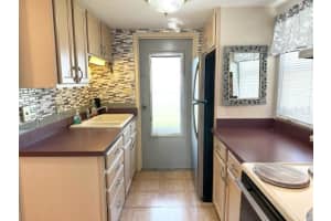 7701 STARKEY ROAD, SEMINOLE, FL 33777 - MLS#MFRTB8356339