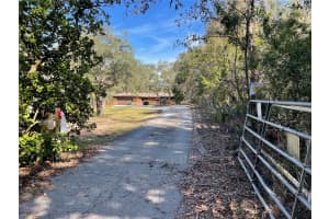 2787 KEYSTONE ROAD, TARPON SPRINGS, FL 34688 Sold 04/12/25