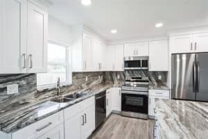 114 25TH STREET, PALMETTO, FL 34221 Sold 06/20/25
