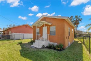 6103 ANNA AVENUE, GIBSONTON, FL 33534 Sold 07/23/25