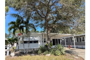 613 MOUNT PINEY AVENUE, ST PETERSBURG, FL 33702 Sold 05/02/25