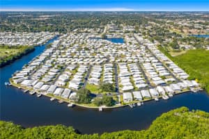 613 MOUNT PINEY AVENUE, ST PETERSBURG, FL 33702 Sold 05/02/25