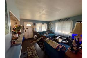 624 FOLSOM STREET, ST PETERSBURG, FL 33707 - MLS#MFRTB8356701