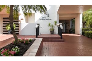 7867 SAILBOAT KEY BLVD S #201, SOUTH PASADENA, FL 33707 Sold 04/17/25