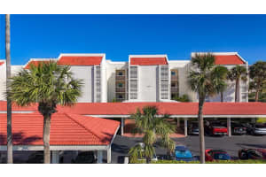 7867 SAILBOAT KEY BLVD S #201, SOUTH PASADENA, FL 33707 Sold 04/17/25