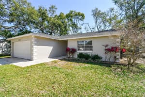 1751 SUTTON PLACE, DUNEDIN, FL 34698 Sold 04/02/25