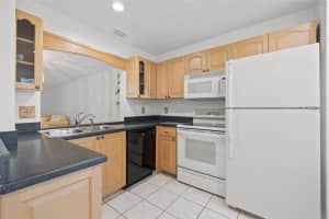 725 83RD AVENUE, ST PETERSBURG, FL 33702 - MLS#MFRTB8356783
