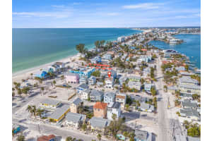30 80TH TERRACE, TREASURE ISLAND, FL 33706 Sold 06/06/25