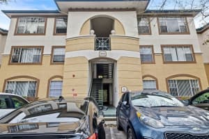 17106 Carrington Park Dr #622, TAMPA