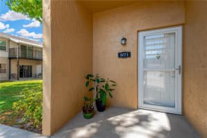 3810 OAK DRIVE, TAMPA, FL 33611 Sold 06/11/25