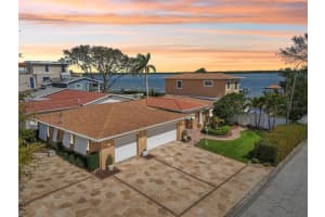 5905 BAYOU GRANDE BOULEVARD, ST PETERSBURG, FL 33703 Sold 05/01/25