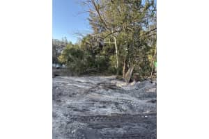 15611 LILLY LANE, HUDSON, FL 34667 Sold 04/04/25