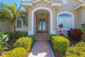 946 ALLEGRO LANE, APOLLO BEACH, FL 33572 Sold 06/13/25