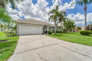 417 RUBY LAKE PLACE, WINTER HAVEN, FL 33884 - MLS#MFRTB8357163