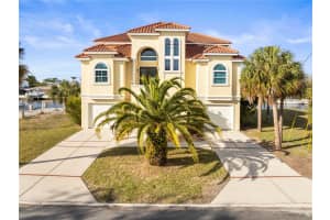 3447 FLAMINGO BOULEVARD, HERNANDO BEACH, FL 34607 Sold 07/25/25