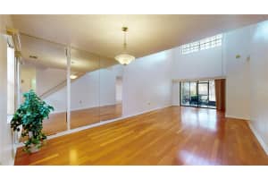 10488 SAINT TROPEZ PLACE, TAMPA, FL 33615 - MLS#MFRTB8357214