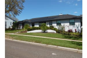 2709 Fairway View Dr, VALRICO