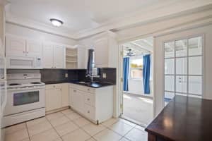 8792 93RD STREET, SEMINOLE, FL 33777 Sold 07/11/25
