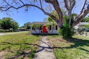 4200 QUEEN STREET, ST PETERSBURG, FL 33714 Sold 04/28/25