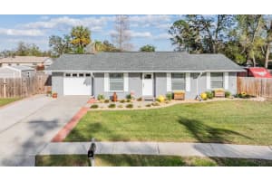 917 SILVER RIDGE WAY, VALRICO, FL 33594 Sold 04/14/25