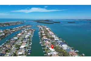 684 HARBOR ISLAND, CLEARWATER BEACH, FL 33767 Sold 04/01/25