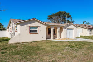 7211 ROBSTOWN DRIVE, PORT RICHEY, FL 34668 Sold 05/28/25