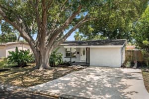 6690 33rd Ave N, ST PETERSBURG 6690 33rd Ave N, ST PETERSBURG