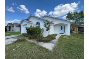8229 RIVERBOAT DRIVE, TAMPA, FL 33637 Sold 05/09/25