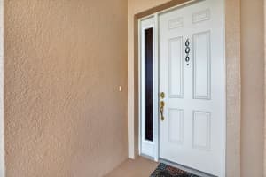 7040 KEY HAVEN ROAD, SEMINOLE, FL 33777 Sold 05/01/25