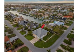 107 8TH STREET, TIERRA VERDE, FL 33715 Sold 04/30/25