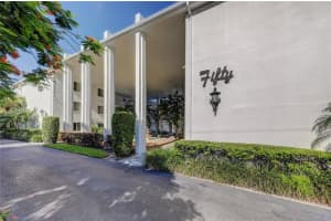 50 HARBOR VIEW LANE, BELLEAIR BLUFFS, FL 33770 Sold 05/30/25