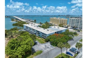 50 HARBOR VIEW LANE, BELLEAIR BLUFFS, FL 33770 Sold 05/30/25