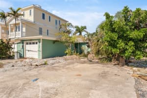 300 16TH AVENUE, INDIAN ROCKS BEACH, FL 33785 Sold 07/25/25