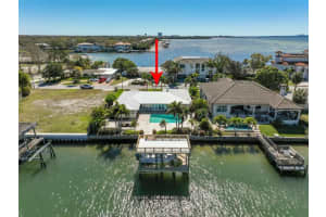 5105 W Longfellow Ave Tampa, FL 33629 - Off Market