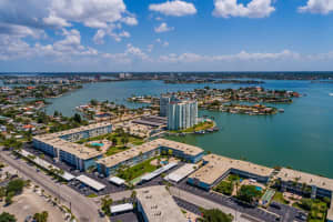 6061 2ND STREET, ST PETE BEACH, FL 33706 Sold 03/21/25