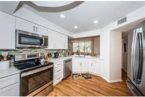 6021 BAHIA DEL MAR CIRCLE, ST PETERSBURG, FL 33715 - MLS#MFRTB8358004