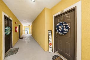 10017 COURTNEY PALMS BOULEVARD, TAMPA, FL 33619 - MLS#MFRTB8358129