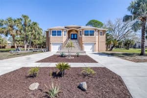 733 Seminole Blvd, TARPON SPRINGS