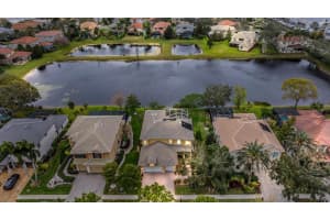 2665 Lakebreeze Ln N, CLEARWATER