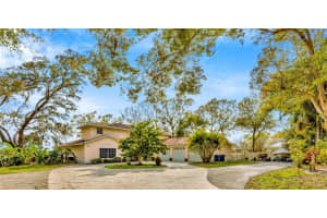 7201 Hodgewood Ct, TAMPA