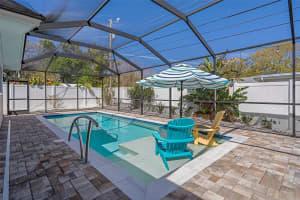 650 JACARANDA STREET, DUNEDIN, FL 34698 Sold 04/04/25