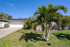 650 JACARANDA STREET, DUNEDIN, FL 34698 Sold 04/04/25