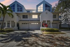 9954 INDIAN KEY TRAIL, SEMINOLE, FL 33776 Sold 04/22/25